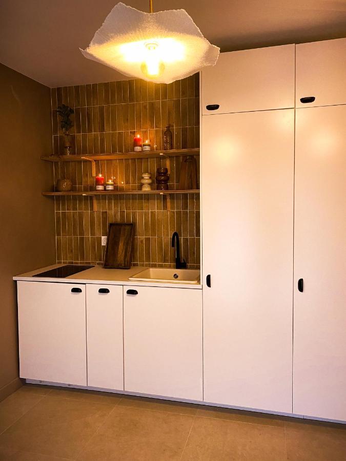 Love Room Suite Bali - Auray En Bretagne Brech Екстер'єр фото